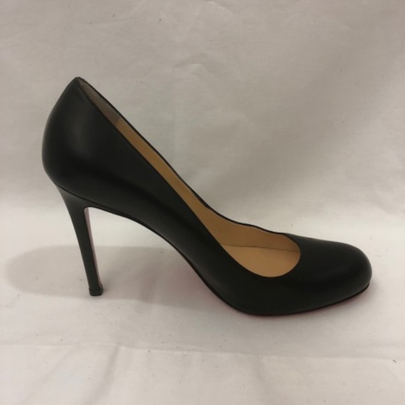 Black Simple Pump (EUR 38.5) - Picture 1 of 4